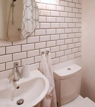 Park View Apartment *