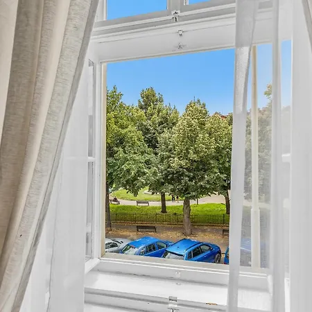 Park View *